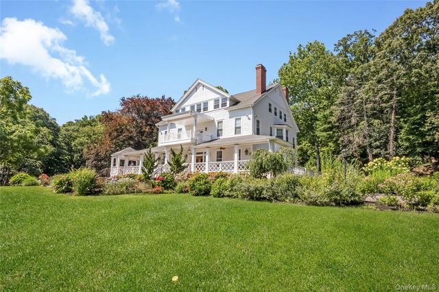 314 Mill Hill Road, Mill Neck, NY 11765