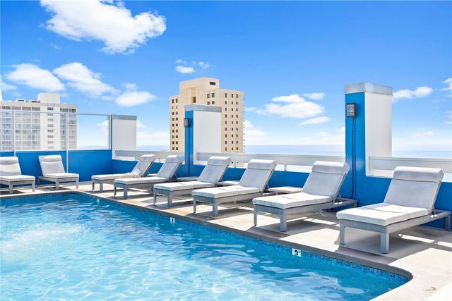 2427 Kuhio Avenue 1705, Honolulu, HI 96815