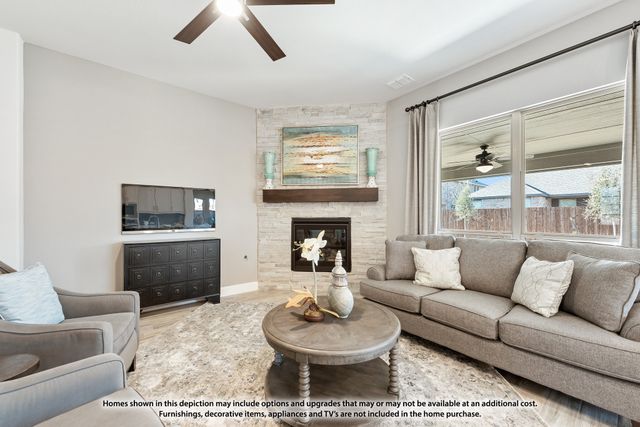 541 Red Maple Road, Waxahachie, TX 75165