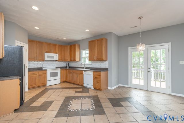 9325 Salix Grove Ln, Chesterfield, VA 23832
