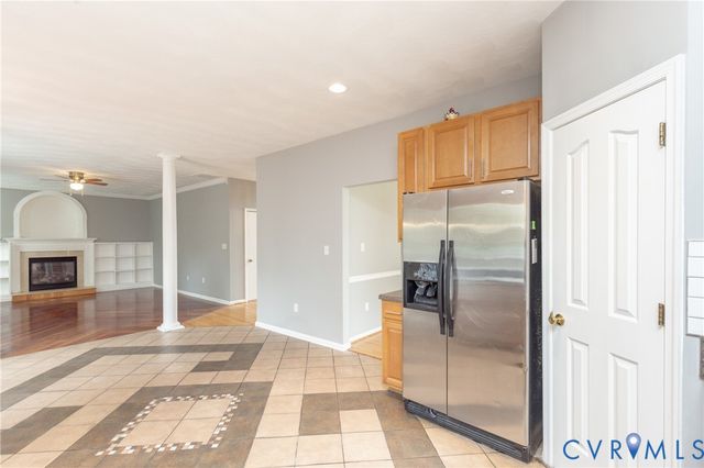 9325 Salix Grove Ln, Chesterfield, VA 23832