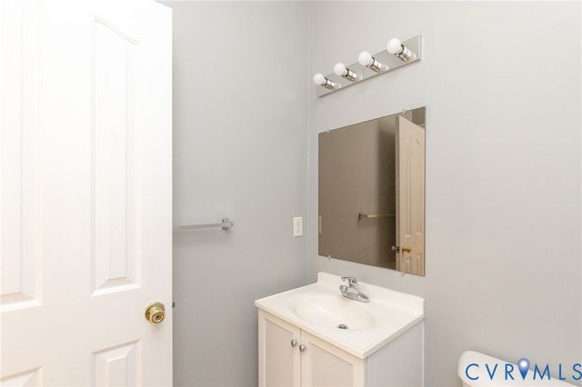9325 Salix Grove Ln, Chesterfield, VA 23832