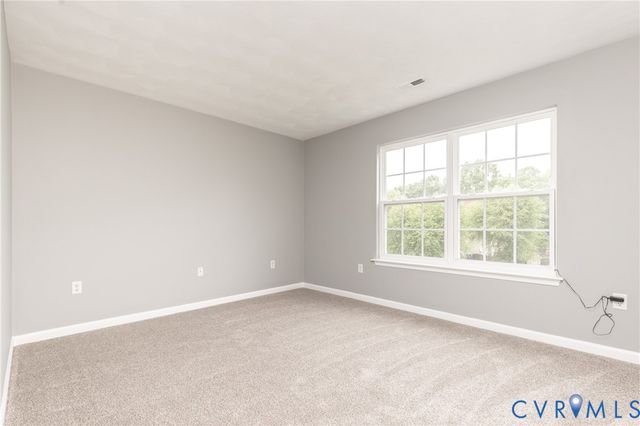9325 Salix Grove Ln, Chesterfield, VA 23832