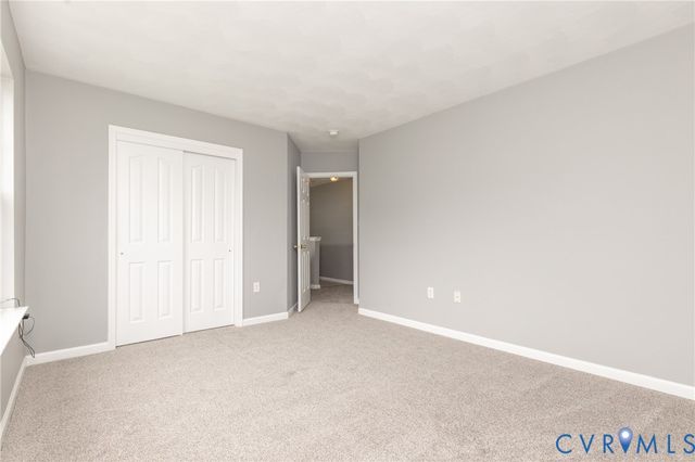 9325 Salix Grove Ln, Chesterfield, VA 23832