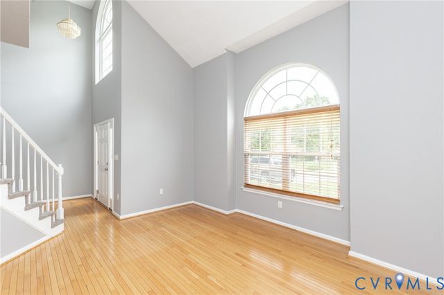 9325 Salix Grove Ln, Chesterfield, VA 23832
