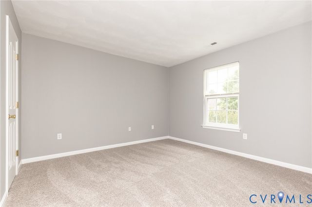 9325 Salix Grove Ln, Chesterfield, VA 23832