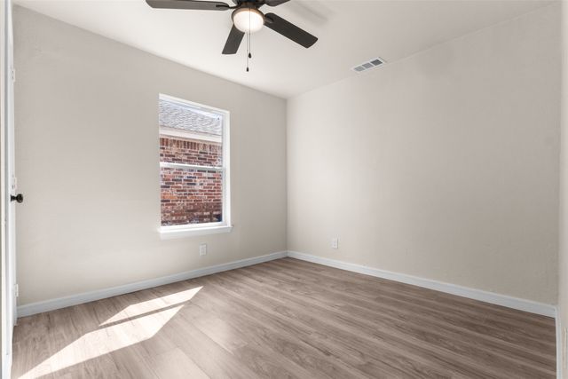 4318 Jamaica Street, Dallas, TX 75210