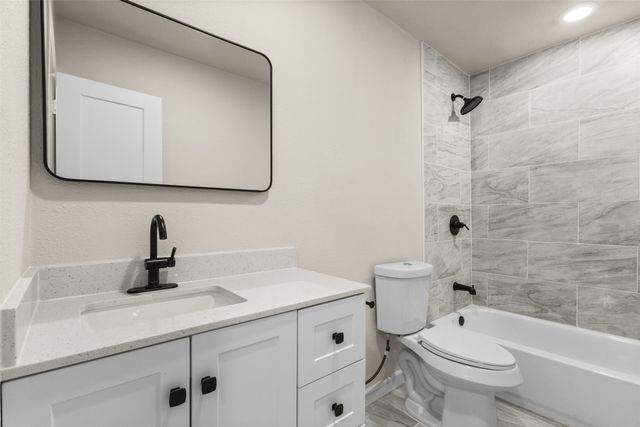 4318 Jamaica Street, Dallas, TX 75210
