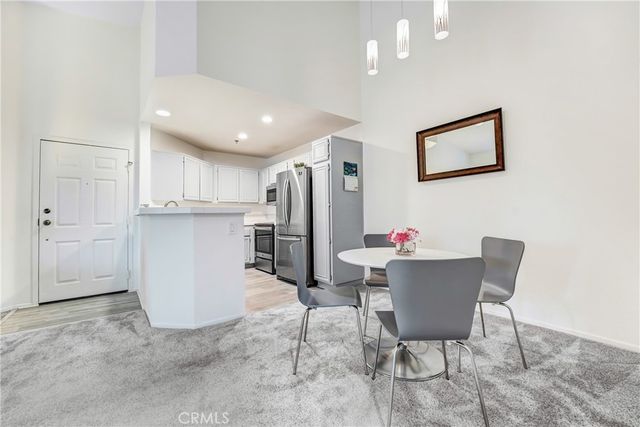 5728 Oak Bend 310, Oak Park, CA 91377