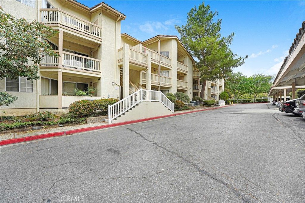 5728 Oak Bend 310, Oak Park, CA 91377