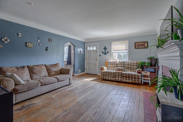 3079 Neisel Avenue, Green Twp, OH 45248