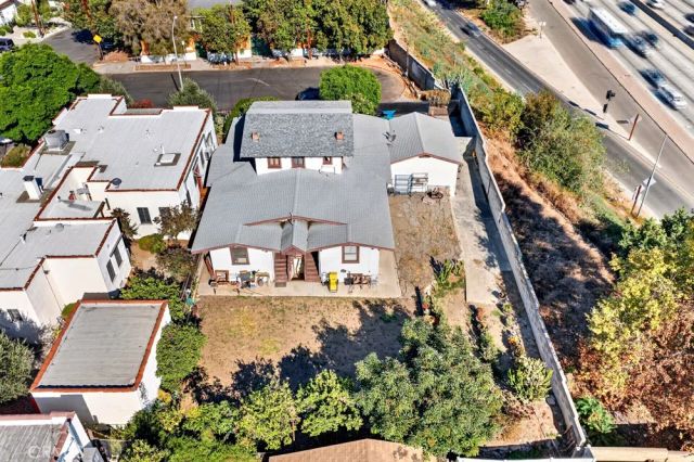 523 N Lake Street, Los Angeles, CA 90026