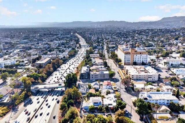 523 N Lake Street, Los Angeles, CA 90026