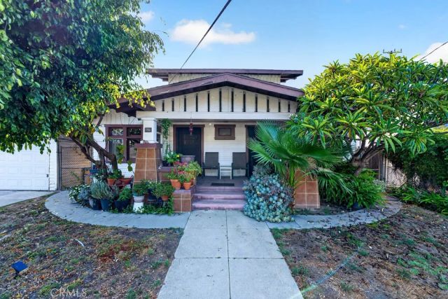 523 N Lake Street, Los Angeles, CA 90026