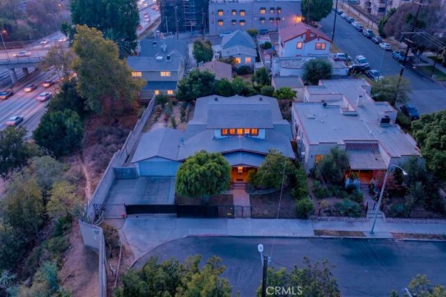 523 N Lake Street, Los Angeles, CA 90026