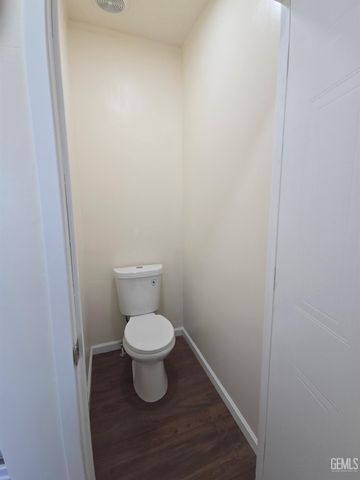 1824 Curran, Lake Isabella, CA 93240