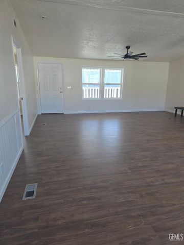 1824 Curran, Lake Isabella, CA 93240