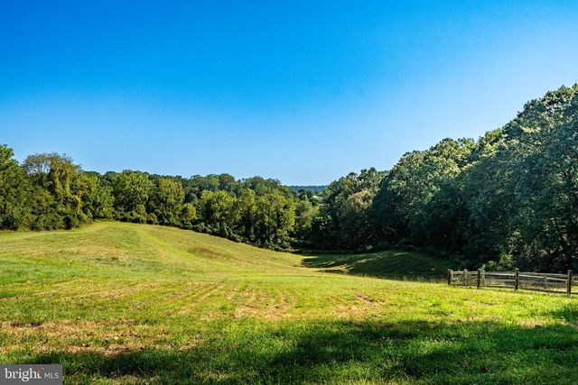 2005 W STREET RD, West Chester, PA 19382