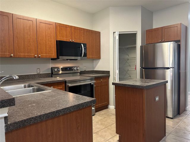 2151 CHIANTI PLACE 12-012, Palm Harbor, FL 34683