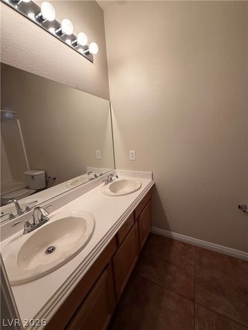 8924 Catfish Stream Avenue, Las Vegas, NV 89178