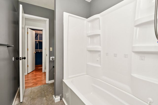 3351 W Driftwood Court, Springfield, MO 65807