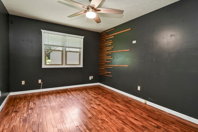 3351 W Driftwood Court, Springfield, MO 65807