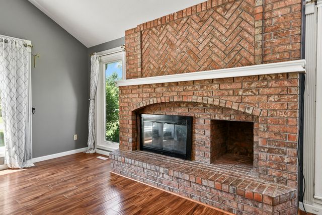 3351 W Driftwood Court, Springfield, MO 65807