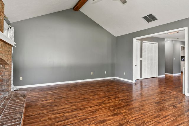 3351 W Driftwood Court, Springfield, MO 65807