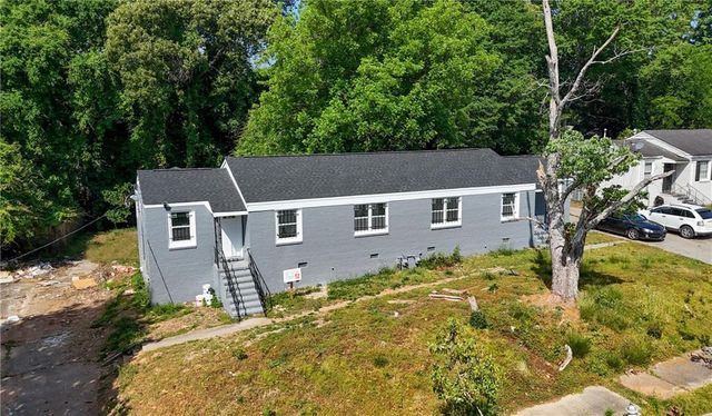 1715 Lisbon Drive SW, Atlanta, GA 30310