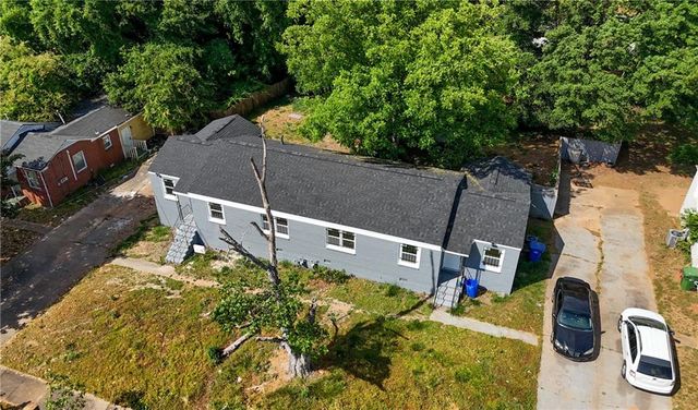 1715 Lisbon Drive SW, Atlanta, GA 30310