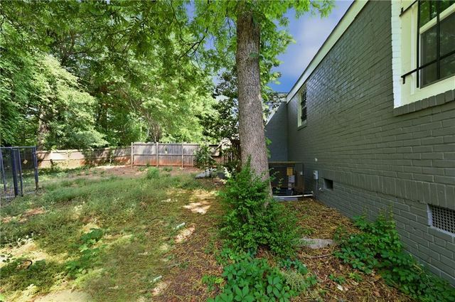 1715 Lisbon Drive SW, Atlanta, GA 30310