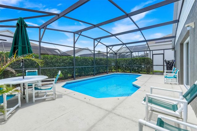 8055 KING PALM CIRCLE, Kissimmee, FL 34747