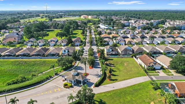 8055 KING PALM CIRCLE, Kissimmee, FL 34747