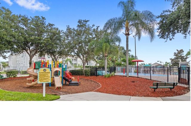 8055 KING PALM CIRCLE, Kissimmee, FL 34747