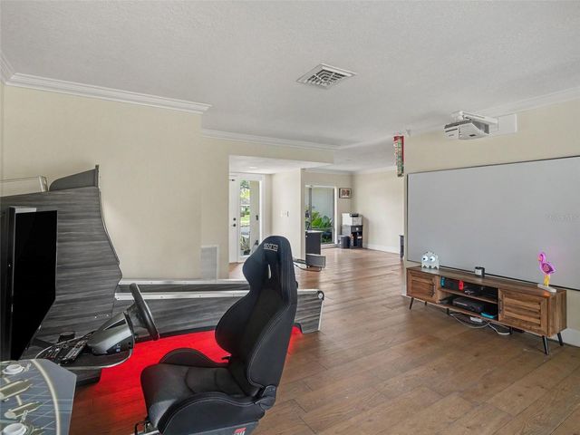 3911 COUNTRY VIEW CIR, Sarasota, FL 34233