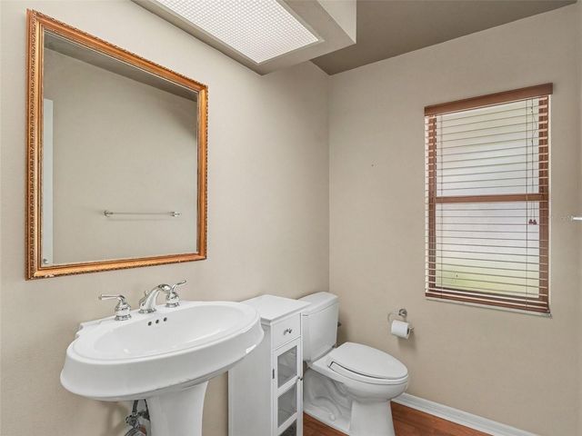 3911 COUNTRY VIEW CIR, Sarasota, FL 34233