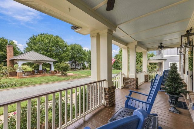 236 Halifax Court, Spartanburg, SC 29302