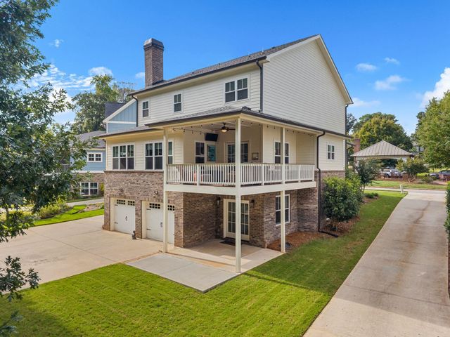 236 Halifax Court, Spartanburg, SC 29302