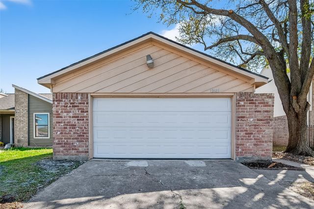 12815 Maxfield Drive, Houston, TX 77082