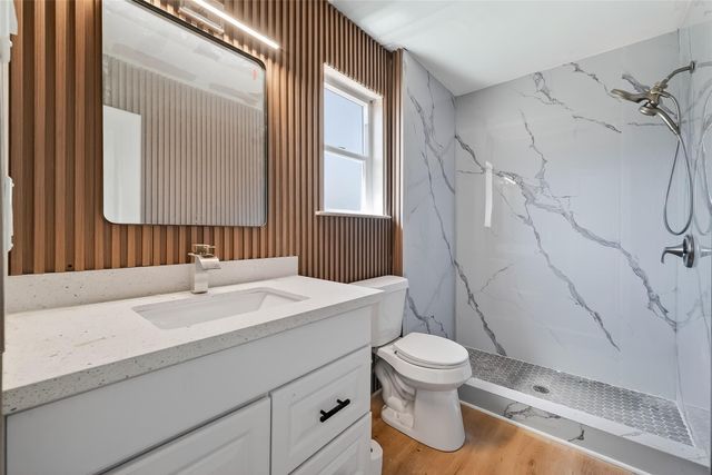 12815 Maxfield Drive, Houston, TX 77082