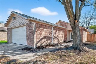 12815 Maxfield Drive, Houston, TX 77082