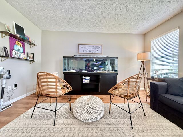 3885 Wolf Creek Road, Grove City, OH 43123