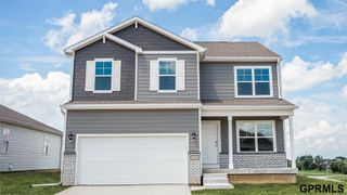 13014 S 66th Avenue, Papillion, NE 68157