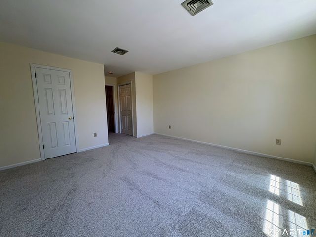 136 Deer Hill Avenue 205, Danbury, CT 06810