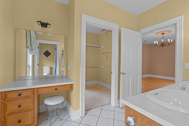 348 NAYMUT STREET, Menasha, WI 54952