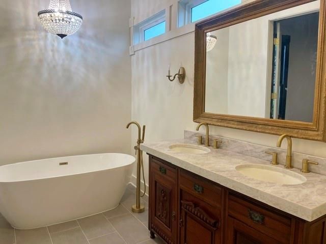 1721 Postoffice, Galveston, TX 77550