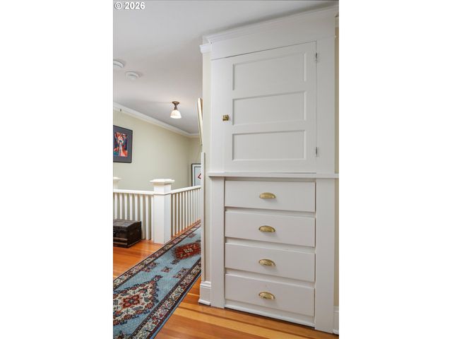1838 Se HARRISON St, Portland, OR 97214