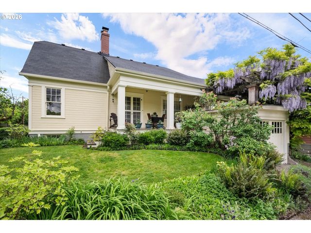 1838 Se HARRISON St, Portland, OR 97214