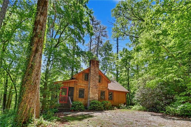102 Moses Road, Rabun Gap, GA 30568