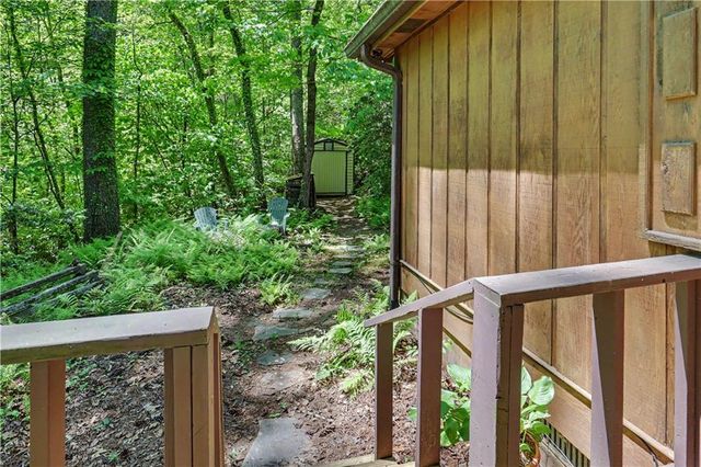 102 Moses Road, Rabun Gap, GA 30568